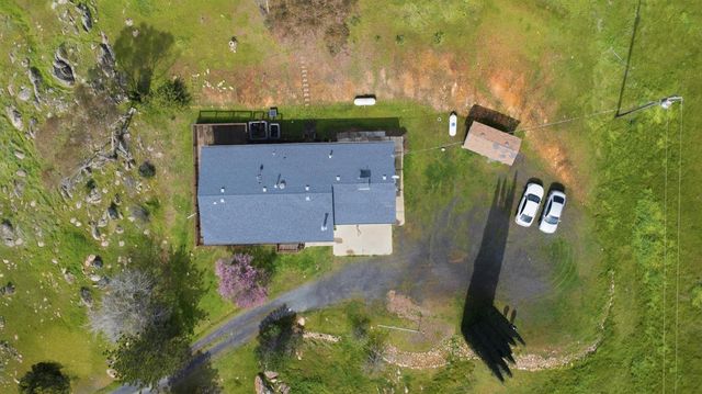 2615 Ranchito Dr, La Grange, CA 95329