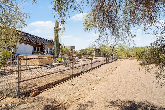 931 E ECHO Circle, Apache Junction, AZ 85119