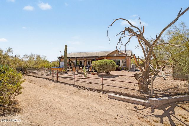 931 E ECHO Circle, Apache Junction, AZ 85119