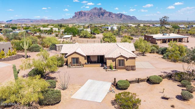931 E ECHO Circle, Apache Junction, AZ 85119