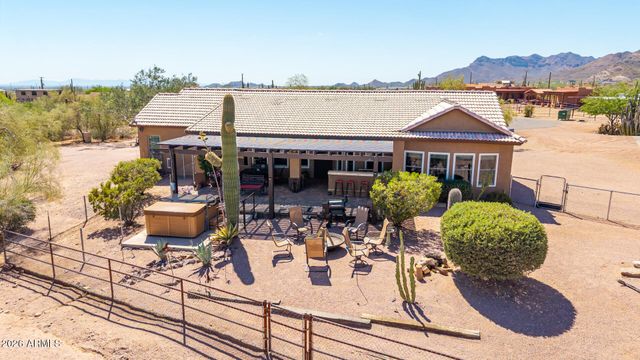 931 E ECHO Circle, Apache Junction, AZ 85119