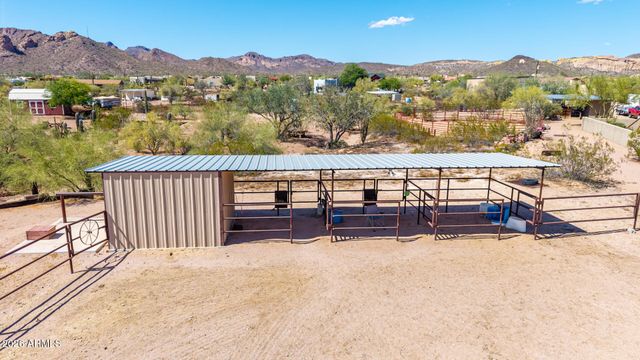 931 E ECHO Circle, Apache Junction, AZ 85119