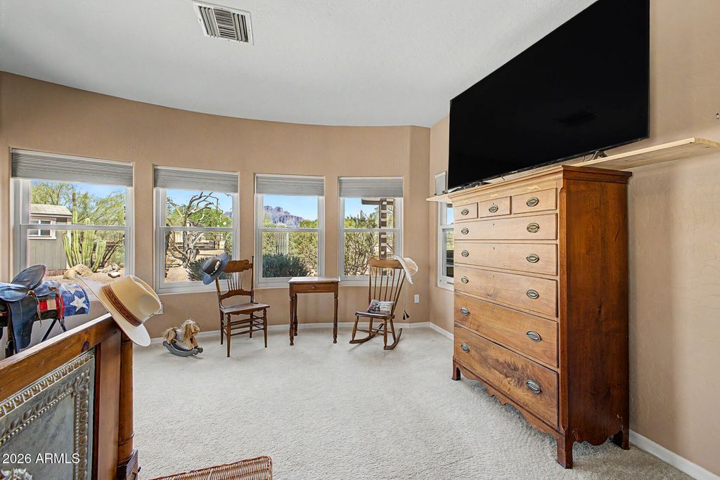 Image 26 of property listing at 931 E ECHO Circle, Apache Junction, AZ 85119
