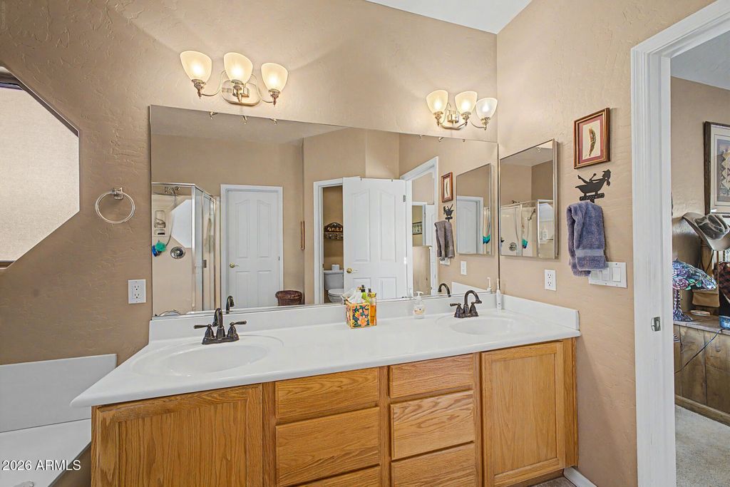 Image 27 of property listing at 931 E ECHO Circle, Apache Junction, AZ 85119