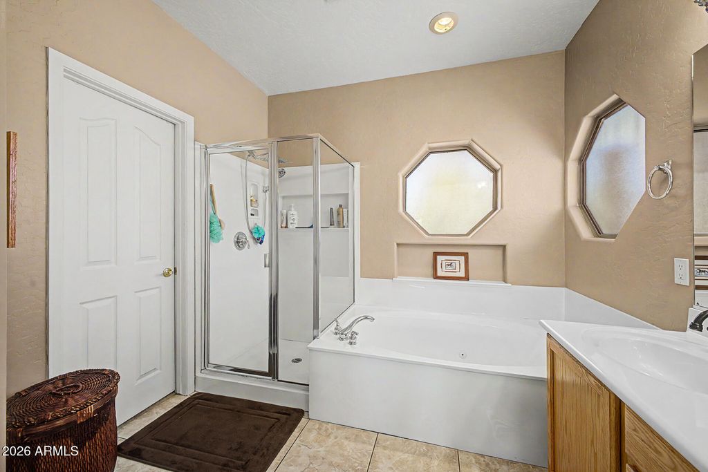 Image 28 of property listing at 931 E ECHO Circle, Apache Junction, AZ 85119