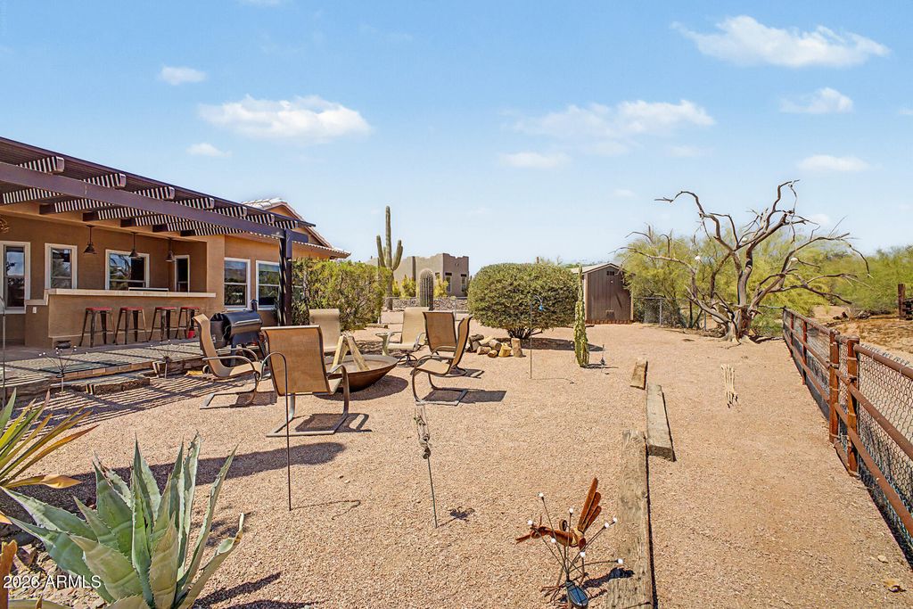 Image 55 of property listing at 931 E ECHO Circle, Apache Junction, AZ 85119