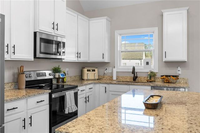 3 Misty Oaks NE Lane, Rome, GA 30165