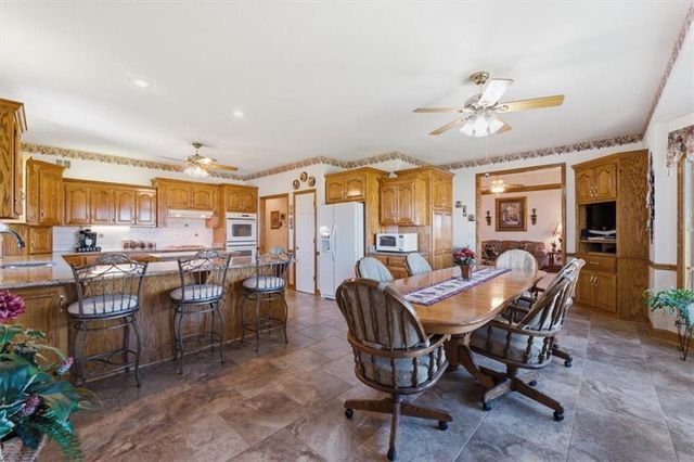 19104 Autumn Lane, Pleasant Hill, MO 64080