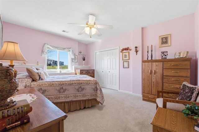 19104 Autumn Lane, Pleasant Hill, MO 64080