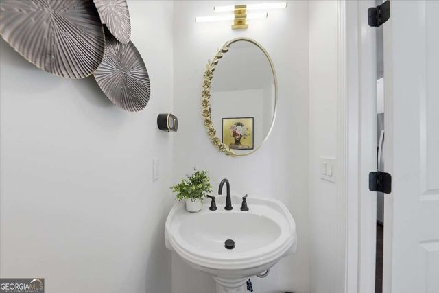 4313 Ben Hill Road, Atlanta, GA 30349