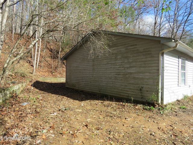 146 Park Place, Harriman, TN 37748