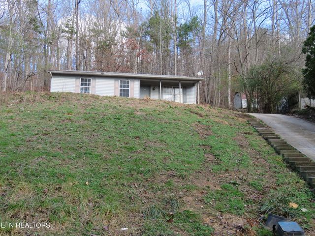 146 Park Place, Harriman, TN 37748