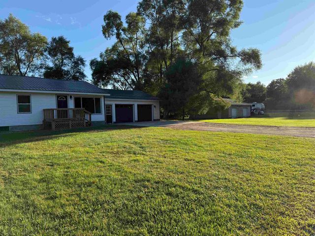 3927 W Tyler Road, Arcada Twp, MI 48801