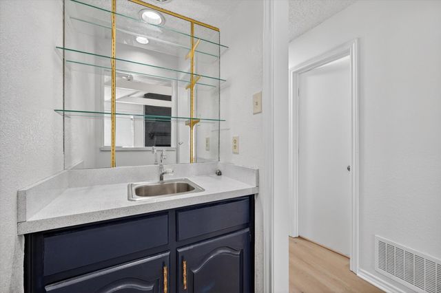 4020 Saint Christopher Lane, Dallas, TX 75287
