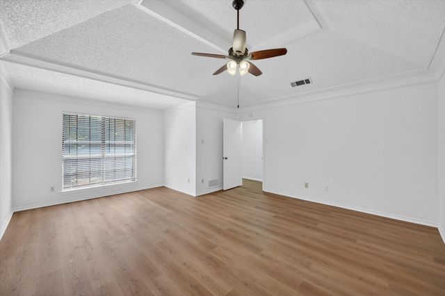 4020 Saint Christopher Lane, Dallas, TX 75287