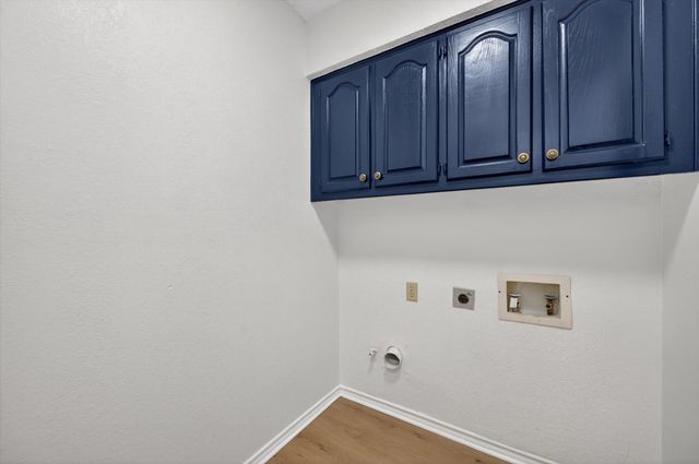 4020 Saint Christopher Lane, Dallas, TX 75287