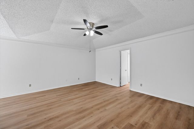 4020 Saint Christopher Lane, Dallas, TX 75287