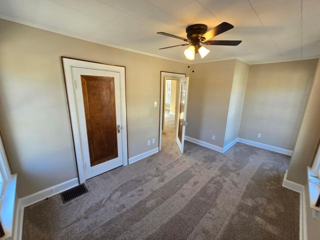 2570 E 5th Avenue, Columbus, OH 43219