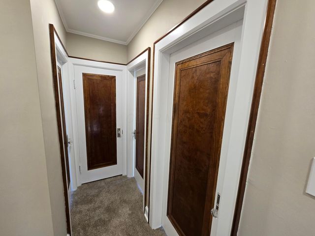 2570 E 5th Avenue, Columbus, OH 43219