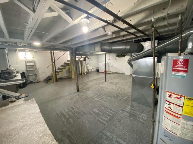 2570 E 5th Avenue, Columbus, OH 43219