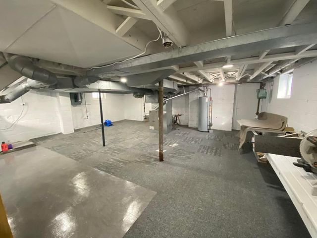 2570 E 5th Avenue, Columbus, OH 43219