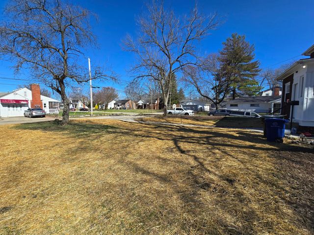 2570 E 5th Avenue, Columbus, OH 43219