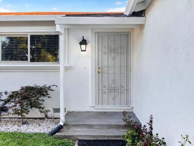 1600 Belt Way, Sacramento, CA 95832