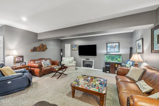 1658 Bypass South, Lawrenceburg, KY 40342