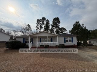 2647 O'Glesby Drive, Raeford, NC 28376