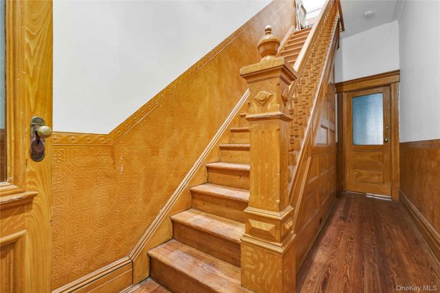 5917 Putnam Avenue, Ridgewood, NY 11385