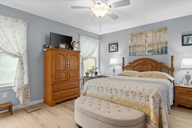 131 Lincoln Avenue, St. Albans City, VT 05478