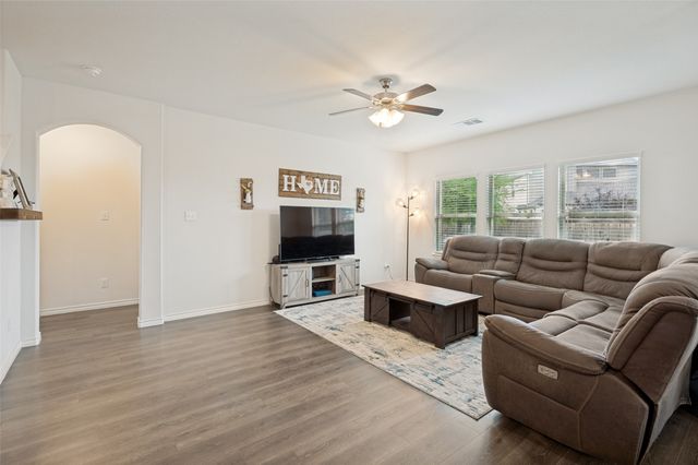 10213 Travis Road, Little Elm, TX 75068