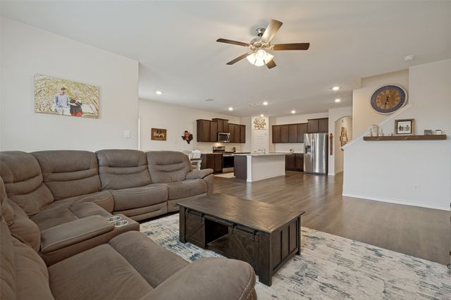 10213 Travis Road, Little Elm, TX 75068