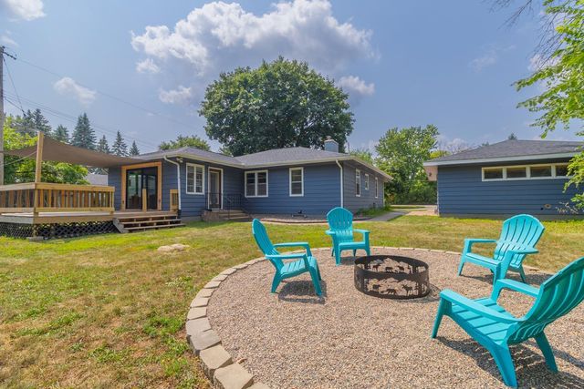 4943 Osgood Avenue N, Stillwater, MN 55082
