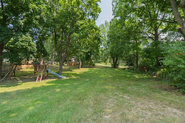 4943 Osgood Avenue N, Stillwater, MN 55082