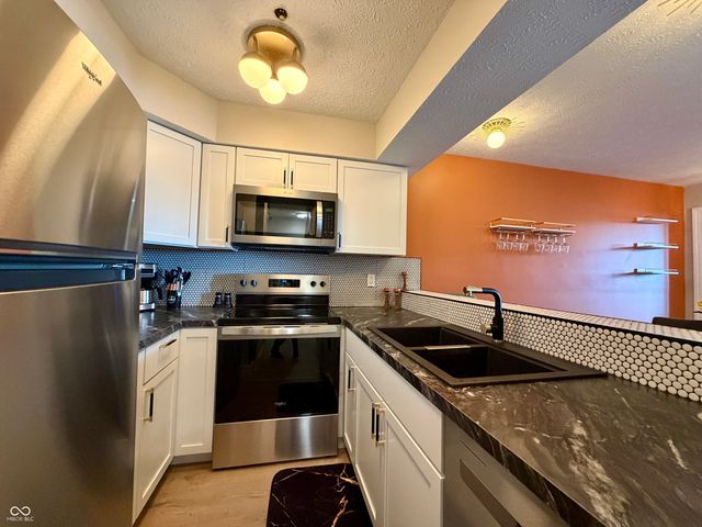 3948 E Eagle Bay Drive E 25, Bloomington, IN 47401