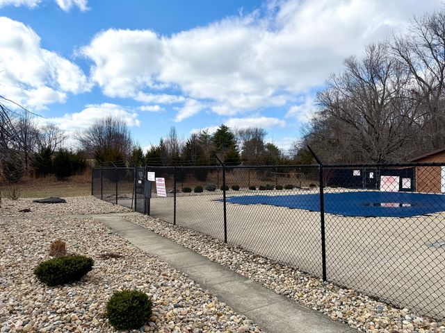 3948 E Eagle Bay Drive E 25, Bloomington, IN 47401