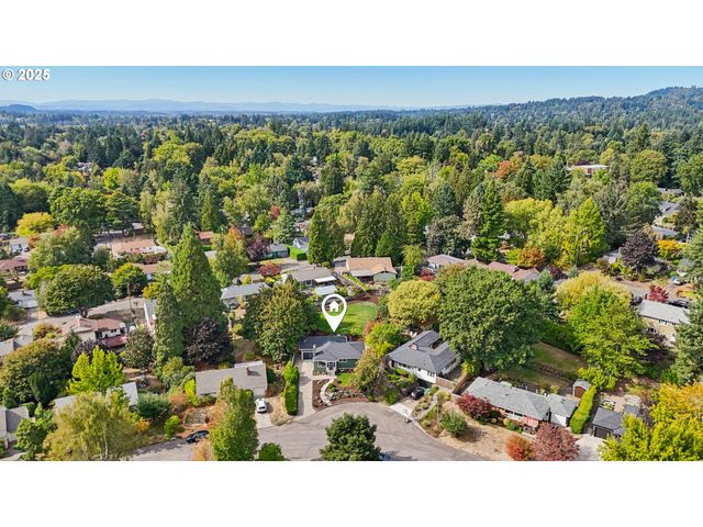 6503 Sw 46th Pl, Portland, OR 97221