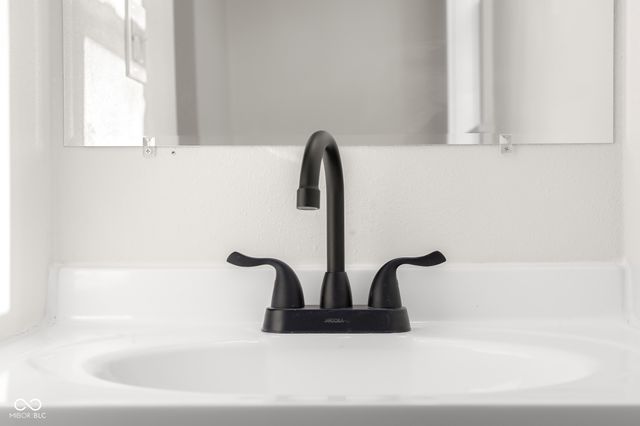 1640 Lawton Avenue, Columbus, IN 47201