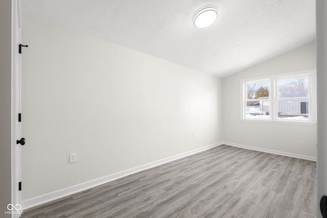 1640 Lawton Avenue, Columbus, IN 47201