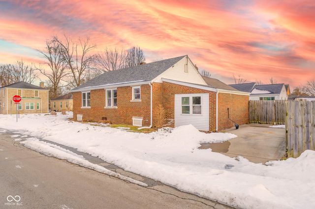 1640 Lawton Avenue, Columbus, IN 47201