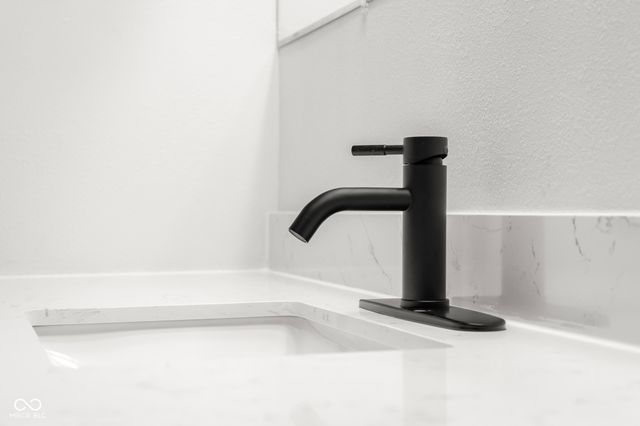 1640 Lawton Avenue, Columbus, IN 47201