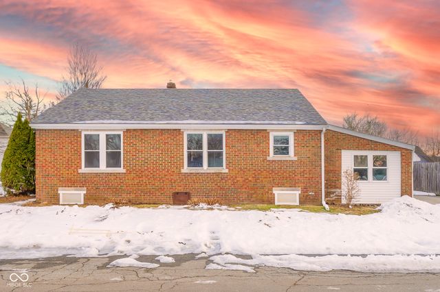 1640 Lawton Avenue, Columbus, IN 47201