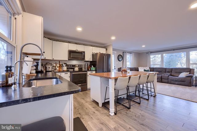 447 CONESTOGA BLVD, Conestoga, PA 17516