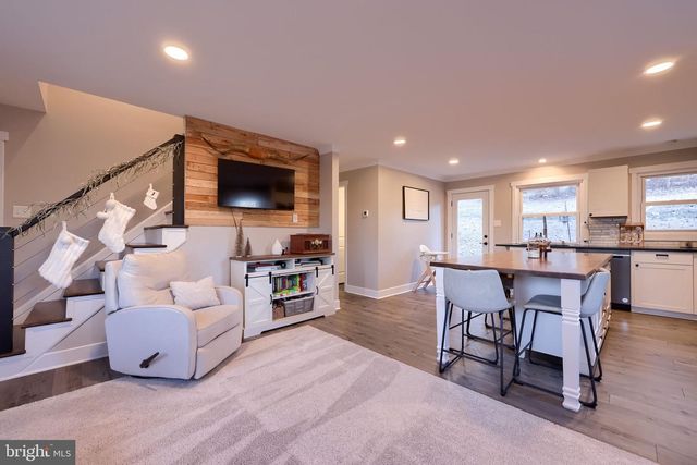 447 CONESTOGA BLVD, Conestoga, PA 17516