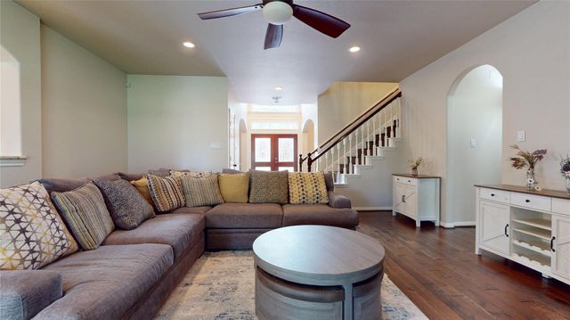 1323 Hillside Forest Drive, Sugar Land, TX 77479
