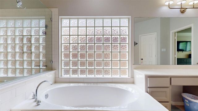 1323 Hillside Forest Drive, Sugar Land, TX 77479