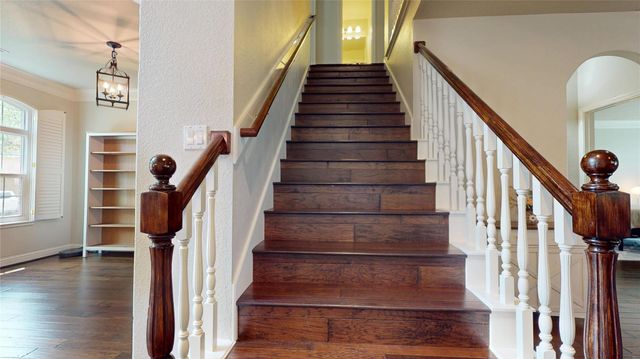 1323 Hillside Forest Drive, Sugar Land, TX 77479