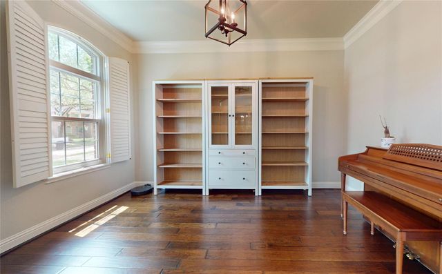 1323 Hillside Forest Drive, Sugar Land, TX 77479