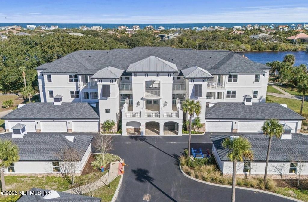 455 RIVERFRONT Drive A303, Palm Coast, FL 32137